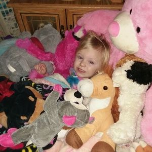 Meet your Posher, Crystal